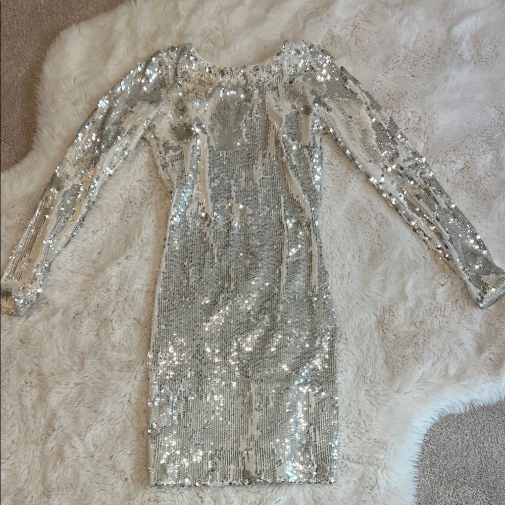 Dress the Population (Lola) Metallic Long Sleeve Dress